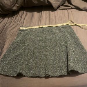 Loft L Herringbone Dark Green/black elastic waist skirt